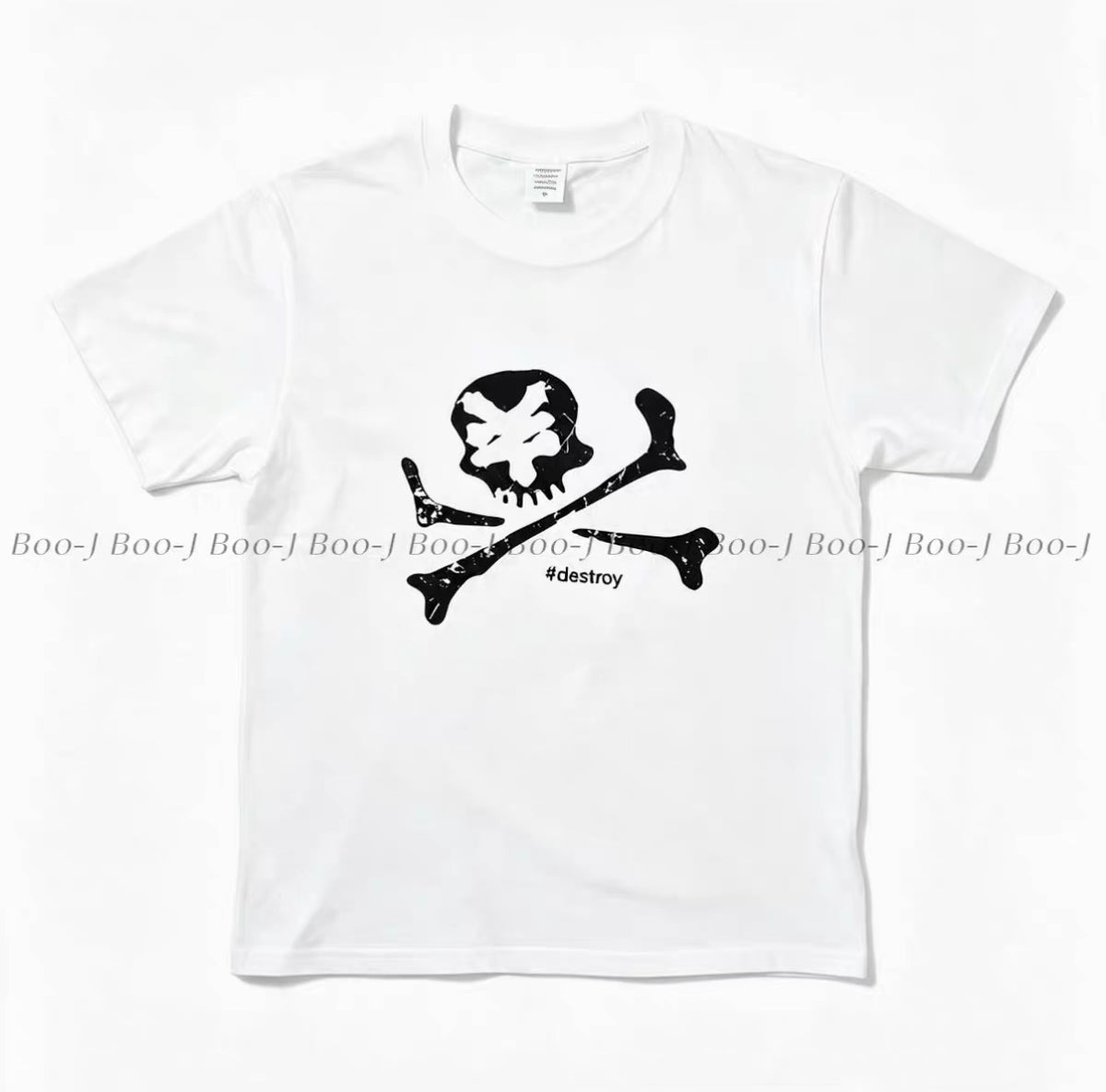 Distressed Skull Crossbone destroy Graphic Tee