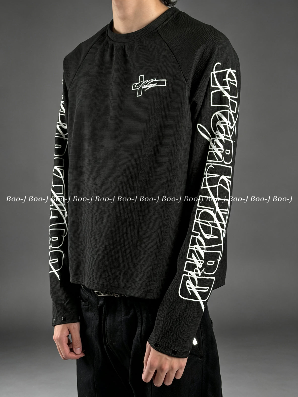 Cross Logo Waffle Knit Raglan Long Sleeve Tee